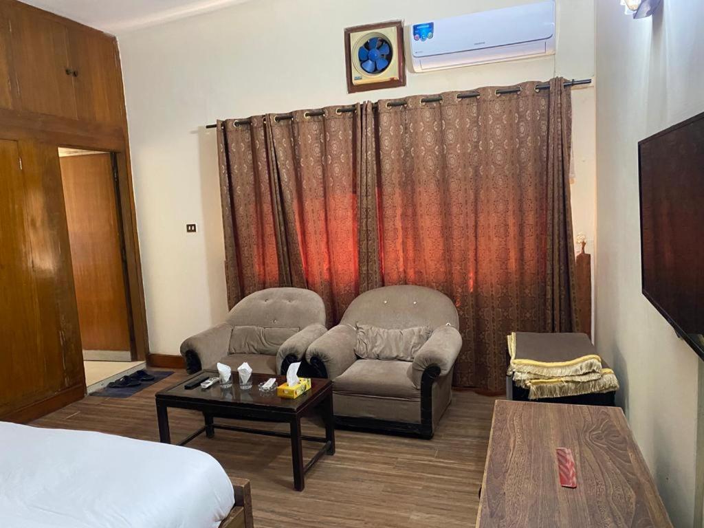 Imperial Guest House Islamabad Exterior photo